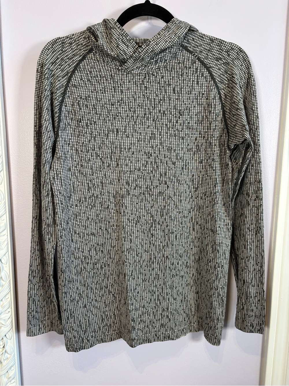 lululemon athletica Metal Vent Tech 2.0 Black and White Textured Hoodie XS